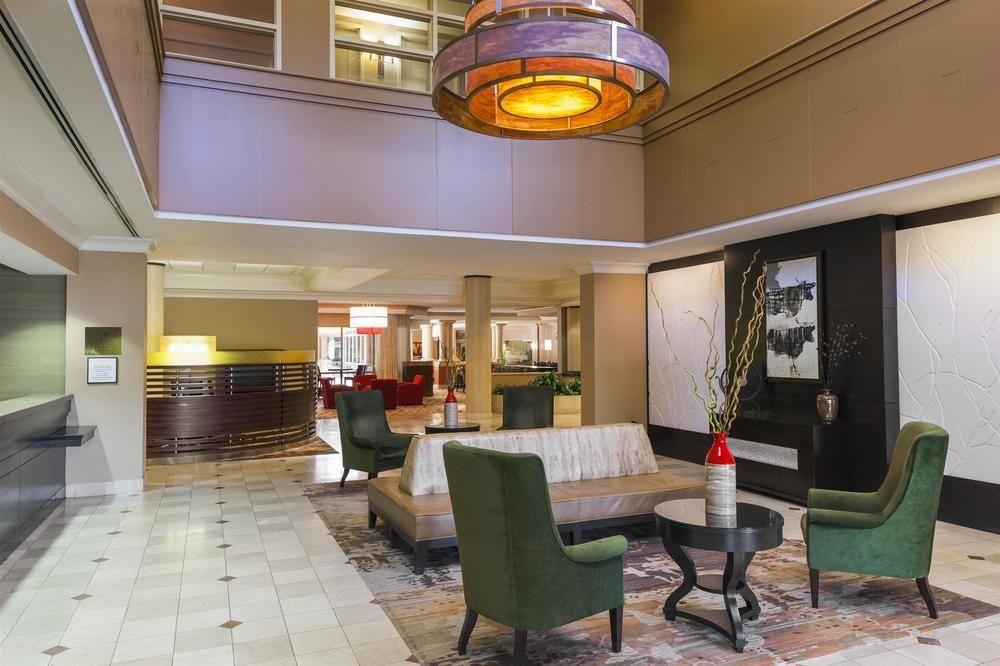 Sheraton Suites Market Center Далас Екстериор снимка